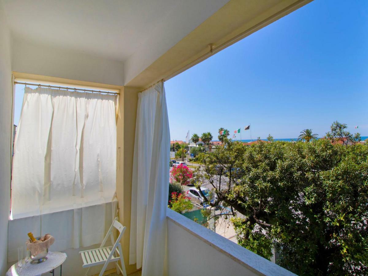 Apartment Sandra By Interhome Le Focette Exterior foto
